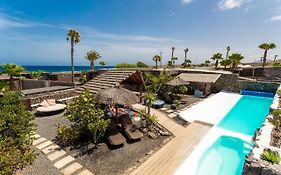 Finca De Arrieta Village - Yurts And Stone Cottages - Shared Pool - Walking Distance To Arrieta Beach - Eco Friendly
